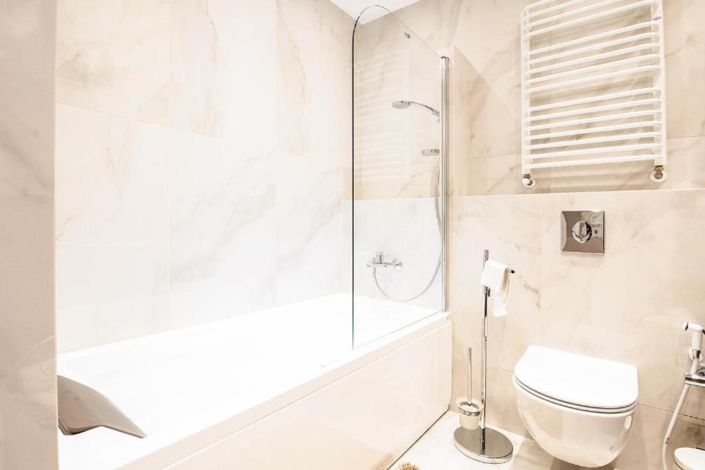 Jacuzzi Spa Prestige Krakow Ngoại thất bức ảnh