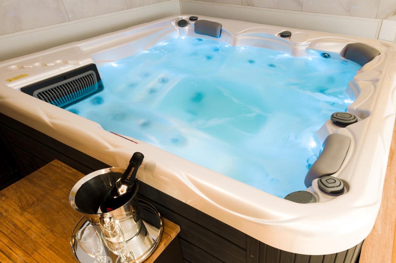 Jacuzzi Spa Prestige Krakow Ngoại thất bức ảnh